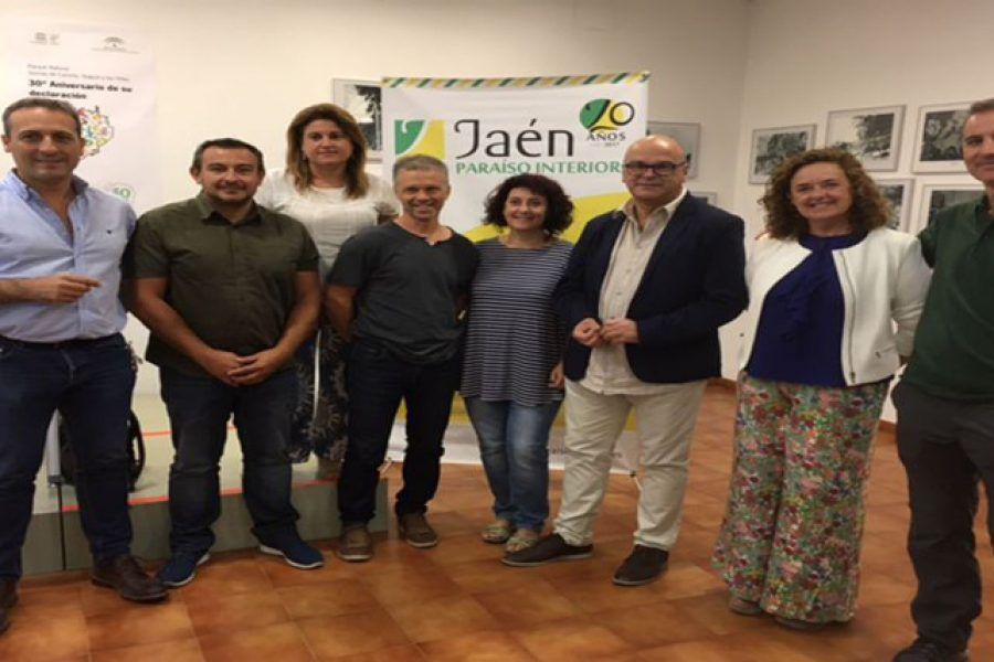 El turismo sostenible a debate en el centro de visitantes de La Torre del Vinagre