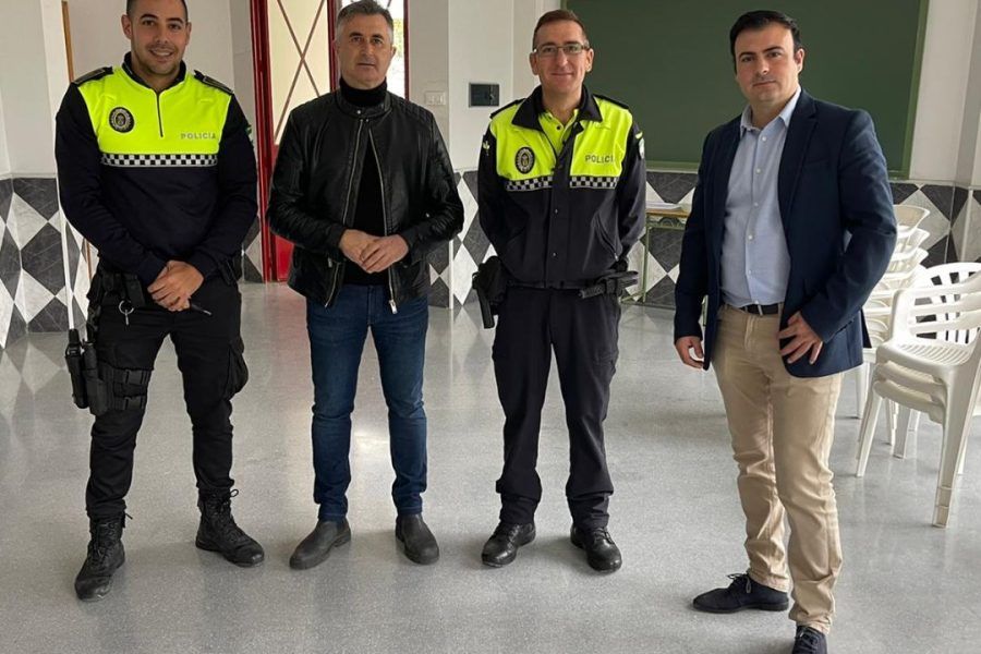Diputación aporta 200.000 euros para mejorar el camino de la Torrecilla y las instalaciones de la Policía Local de Quesada