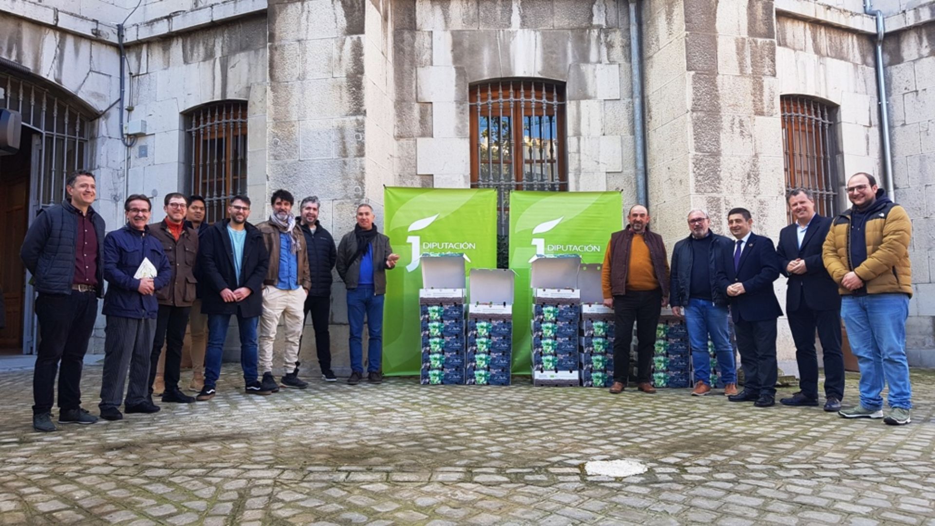 En este momento estás viendo Diputación colabora con Santiago-Pontones para promocionar las singularidades de la patata de La Matea