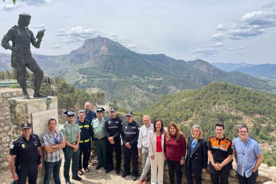Refuerzo de la seguridad con motivo del Festival Internacional del Aire “FIA El Yelmo” en Segura de la Sierra
