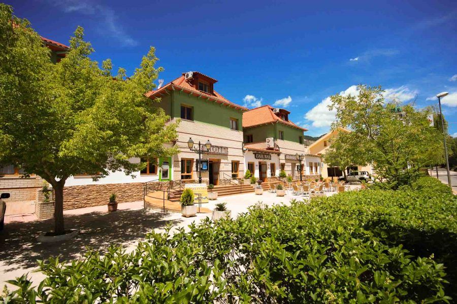 Hotel Montaña